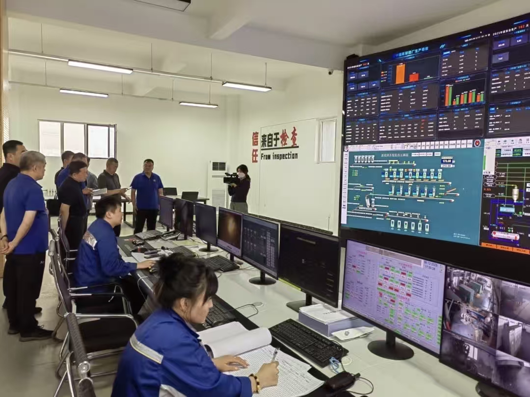 奋楫笃行展硬核实力，，，勇立潮头铸循环标杆—记2025年度先进团队Z6尊龙凯时矿业循环工业事业部